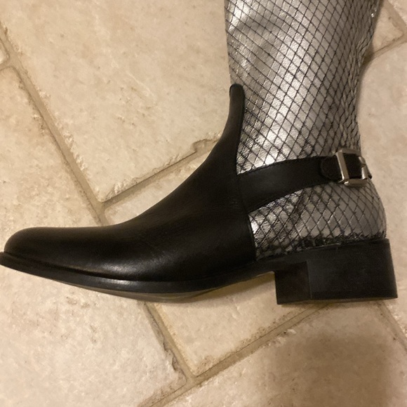 VERA GOMMA WOMEN’S BLACK/SILVER LEATHER BOOTS SIZE 38 - Picture 7 of 15